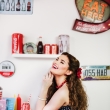 pin-up retro fotografie Praha fotografka Nikol Obrov�, viz�istka Eva Ceralov� pin-up foto