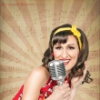Pin-Up Girl: Martina Dvo��kov�, make-up, vlasy: viz�istka Eva Ceralov�, fotografka Nikol Obrov�_Photographer Praha Pin-Up modelka