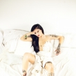 zp�va�ka Sia Sai, M��a Petrik, glamour boudoir focen� Praha, fotografka Nikol Obrov�