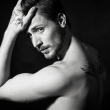 model, klient: Vlastimil Kal�ek, p�nsk� portr�tn� focen� mu��, fotografka Nikol Obrov�